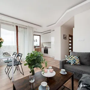 https://avenue-apartment-by-loft-affair-krakow.krakowhotelspoland.com