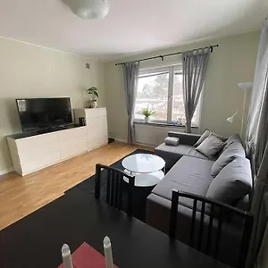 Mysiga Och Smidiga Lagenheter I Lägenhet Stockholm